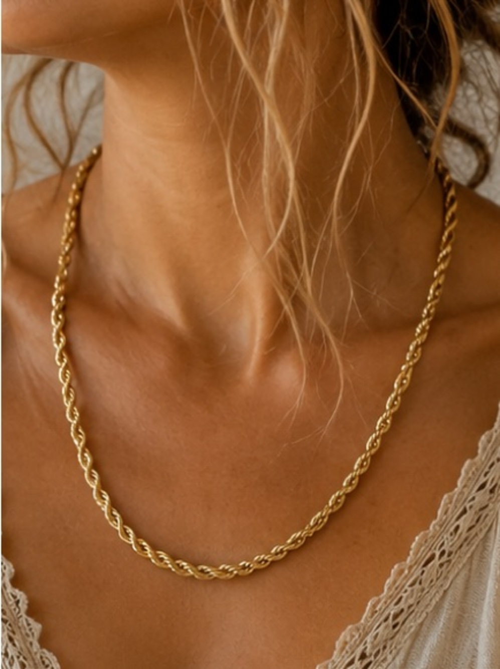 💦 Waterproof Gold Rope Chain Necklace 💦 - Picture 3 of 4